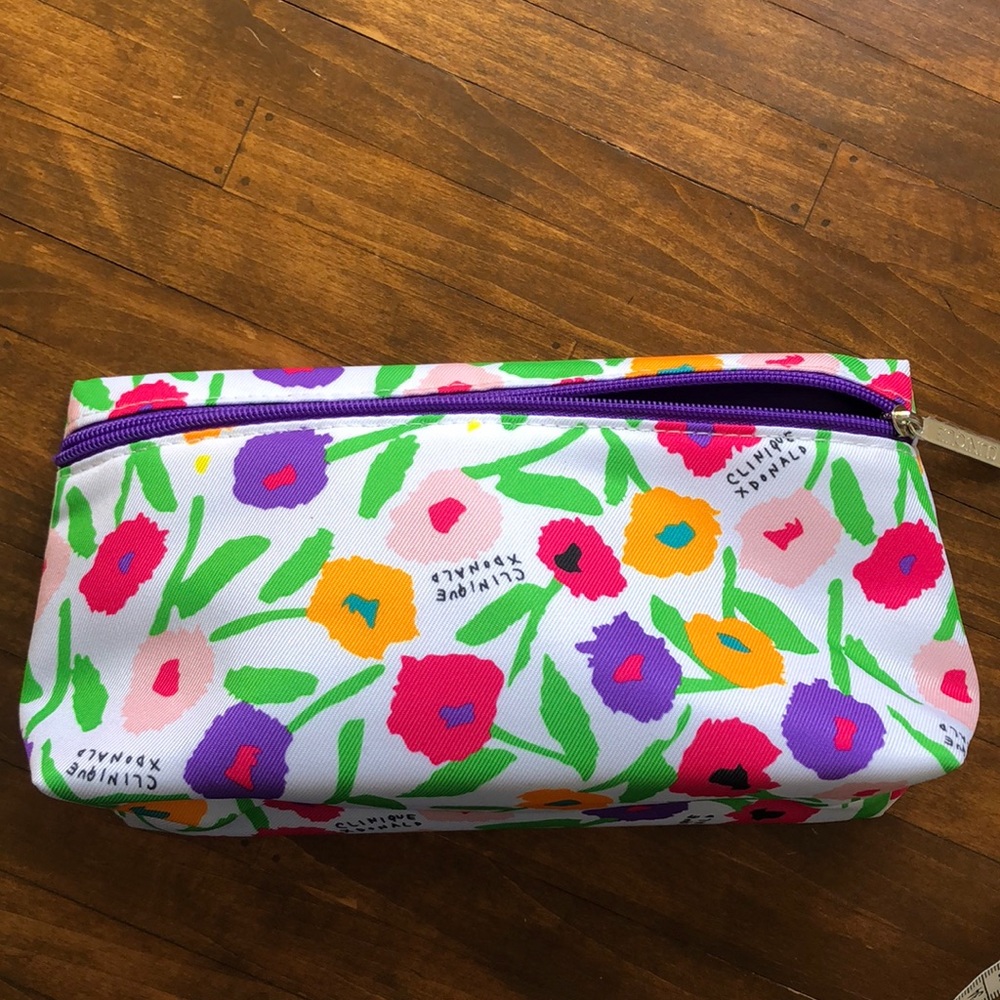 Clinique floral Makeup Cosmetic Bag NWOT